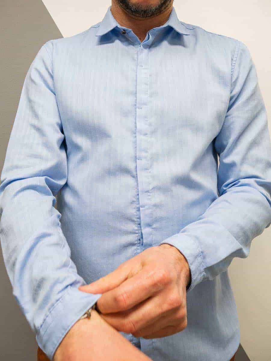 BL11 Camicia in cotone operato tinta unita con colletto FLIP