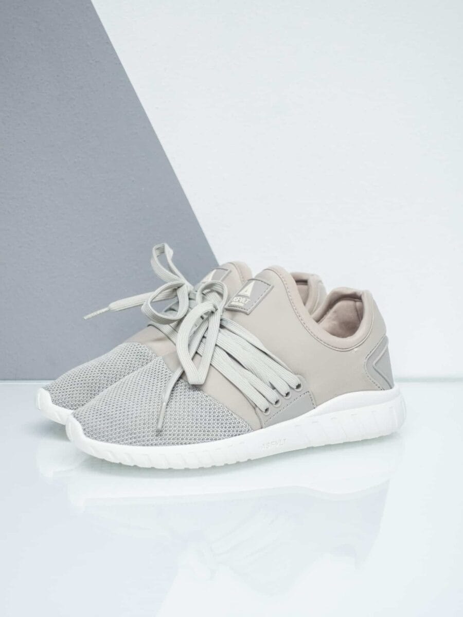 ASFVLT Sneakers leggere con inserti tono su tono AREA LOW