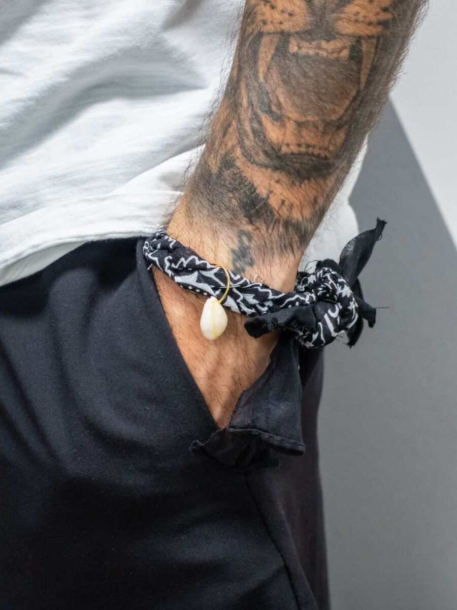 Braccialetto bandana incrociato con conchiglia CORFU'