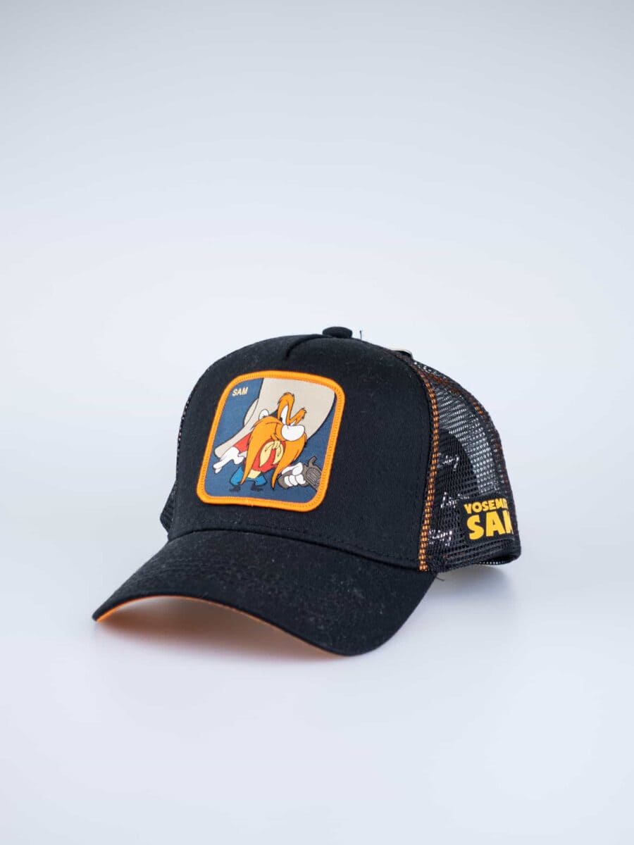 CAPSLAB Cappellino nero con patch azzurra YOSEMITE SAM