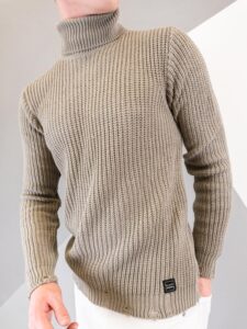 BL11 Dolcevita in maglia a costine con rotture BACARDI COLOR fango (1)