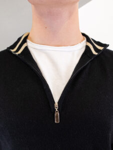OVER-D Maglione cardigan con zip e toppe OM942MG nero (3)