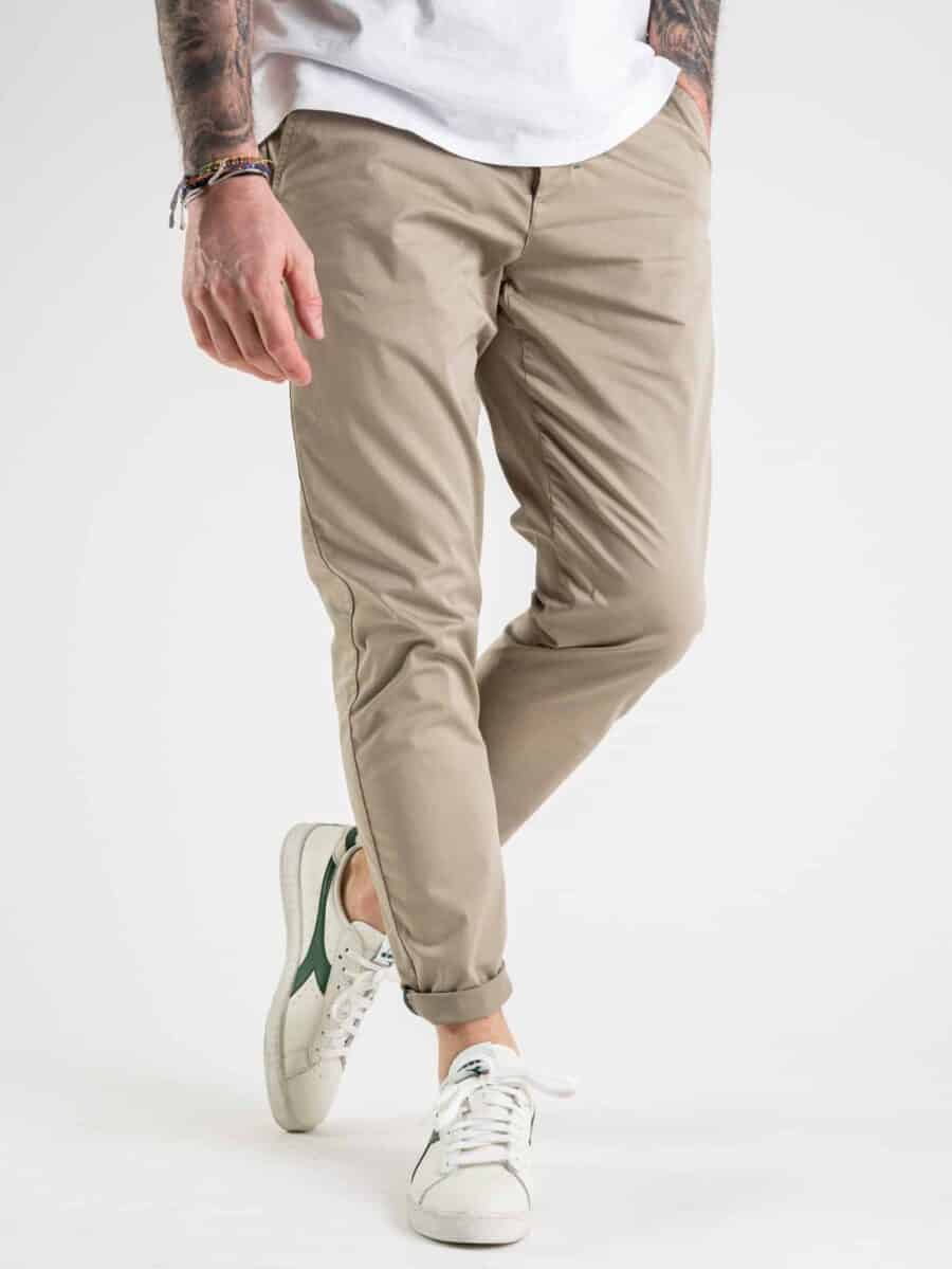 BERNA Pantalone in cotone leggero con taglio slim fit 220180 Sabbia