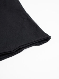 BL11 T-shirt in cotone con dettagli sulla manica sinistra BASIC Nero (1)
