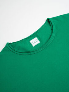 BL11 T-shirt in cotone con dettagli sulla manica sinistra BASIC Verde (6)