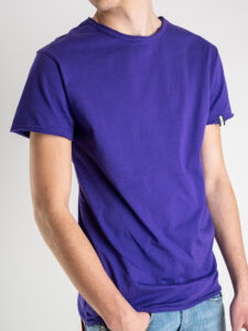 BL11 T-shirt in cotone con dettagli sulla manica sinistra BASIC Viola (4)