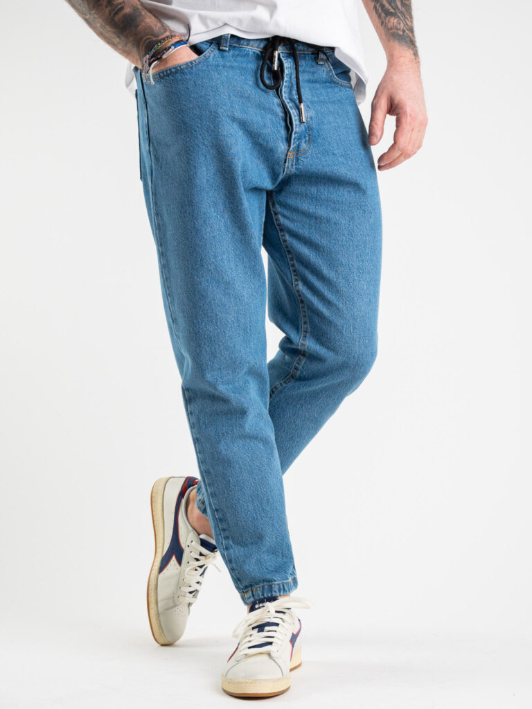 Jeans gamba ampia senza rotture CR2192 azzurro2 Jeans gamba ampia senza rotture CR2192 azzurro