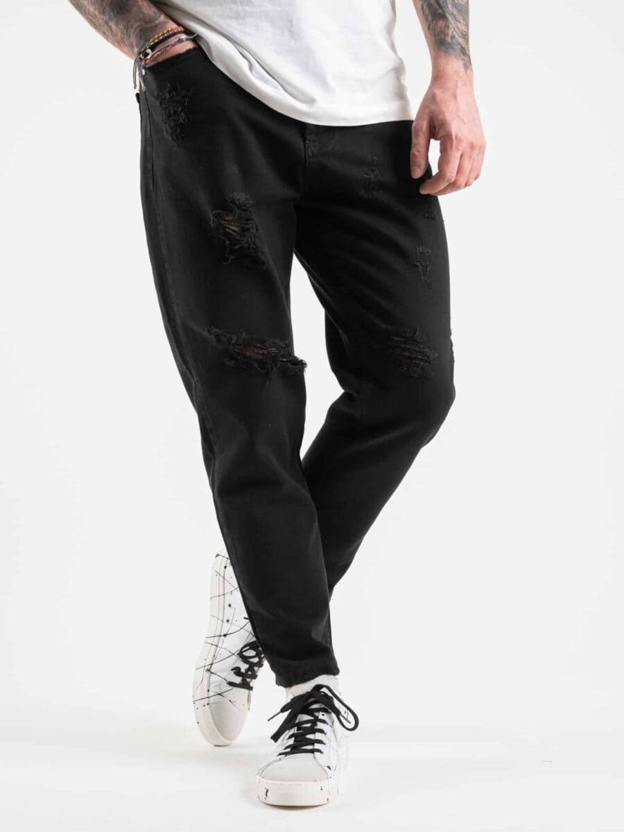 BLACK SUNDAY Jeans con gamba morbida e rotture GV43 Nero