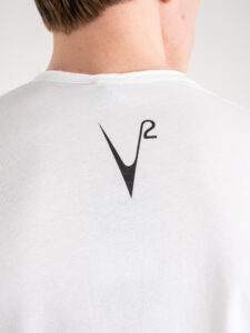 V2 T-shirt in cotone con taschino stampa V2 BANDANA bianca (5)