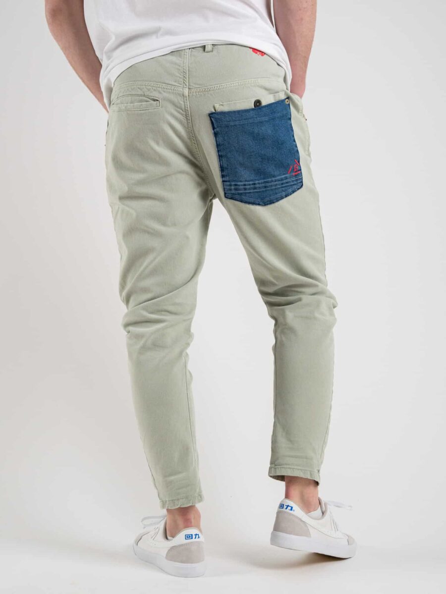 BERNA Jeans lavaggio menta con cavallo leggermente morbido e tasca posteriore in Jeans 180051