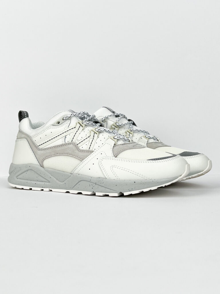 KARHU Fusion 2.0 Bright White Foggy Dew F80409812 KARHU KARHU Fusion 2.0 Bright White / Foggy Dew F804098