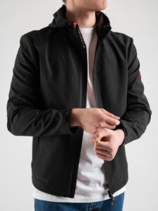 MARKUP Giubbino leggero con cappuccio, zip, tasche e logo sulla manica MK294012 Nero (4)