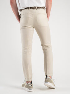 OVER-D Pantalone chinos basico in lino P13 Ecru (4)
