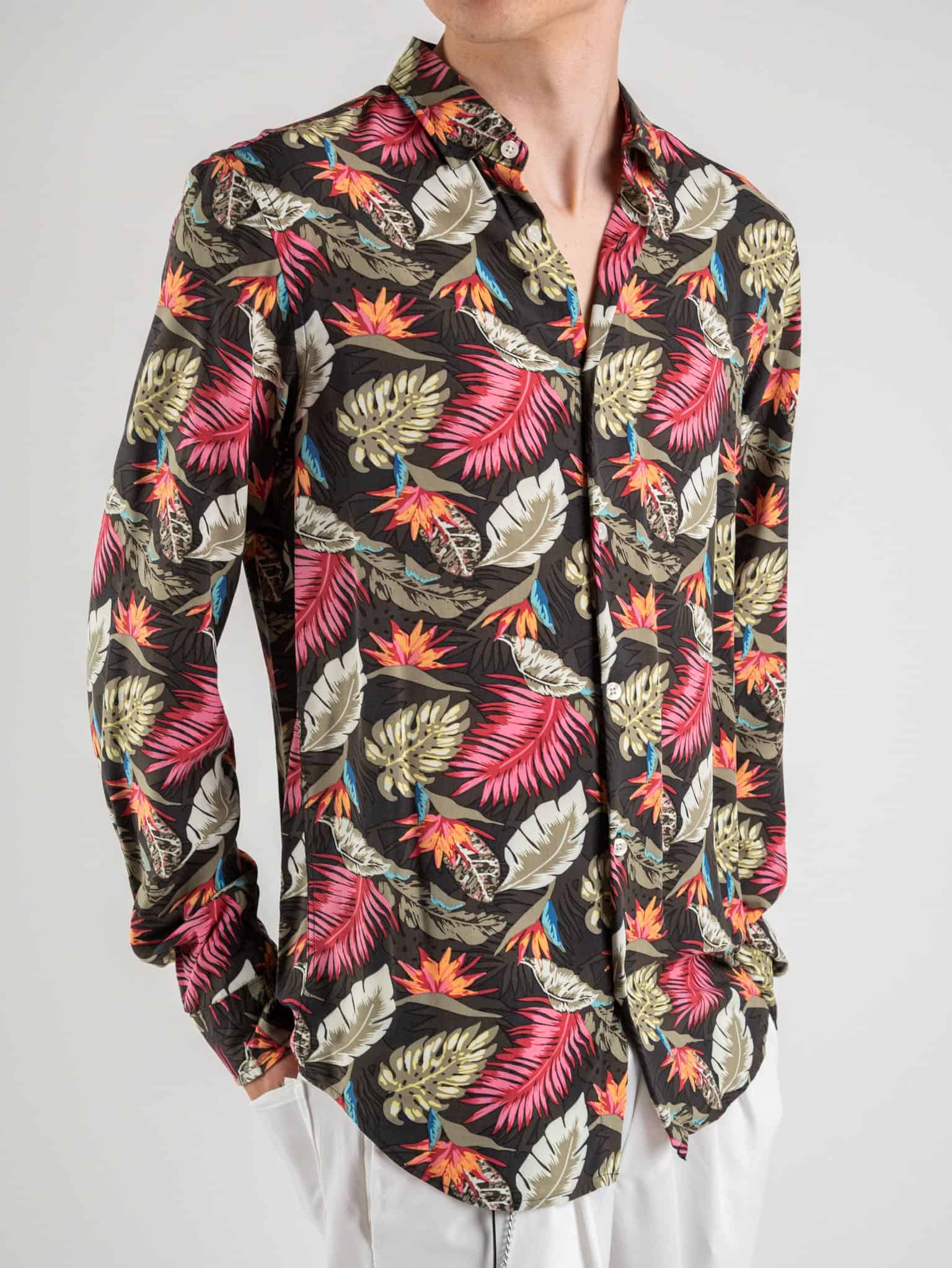 BERNA Camicia in viscosa con stampa fiori 220393 Nera Prezzo 28 50 Estasi Fashion