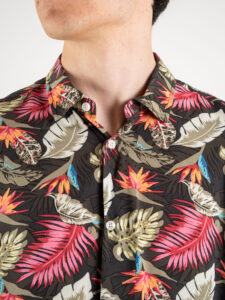 BERNA Camicia in viscosa con stampa fiori 220393 Nera (6)