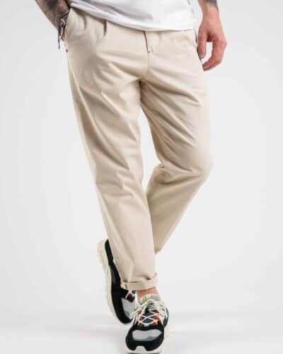 BERNA Pantalone leggero basico con tasche 220327 Beige 3 BERNA BERNA Pantalone leggero basico con tasche 220327 Beige