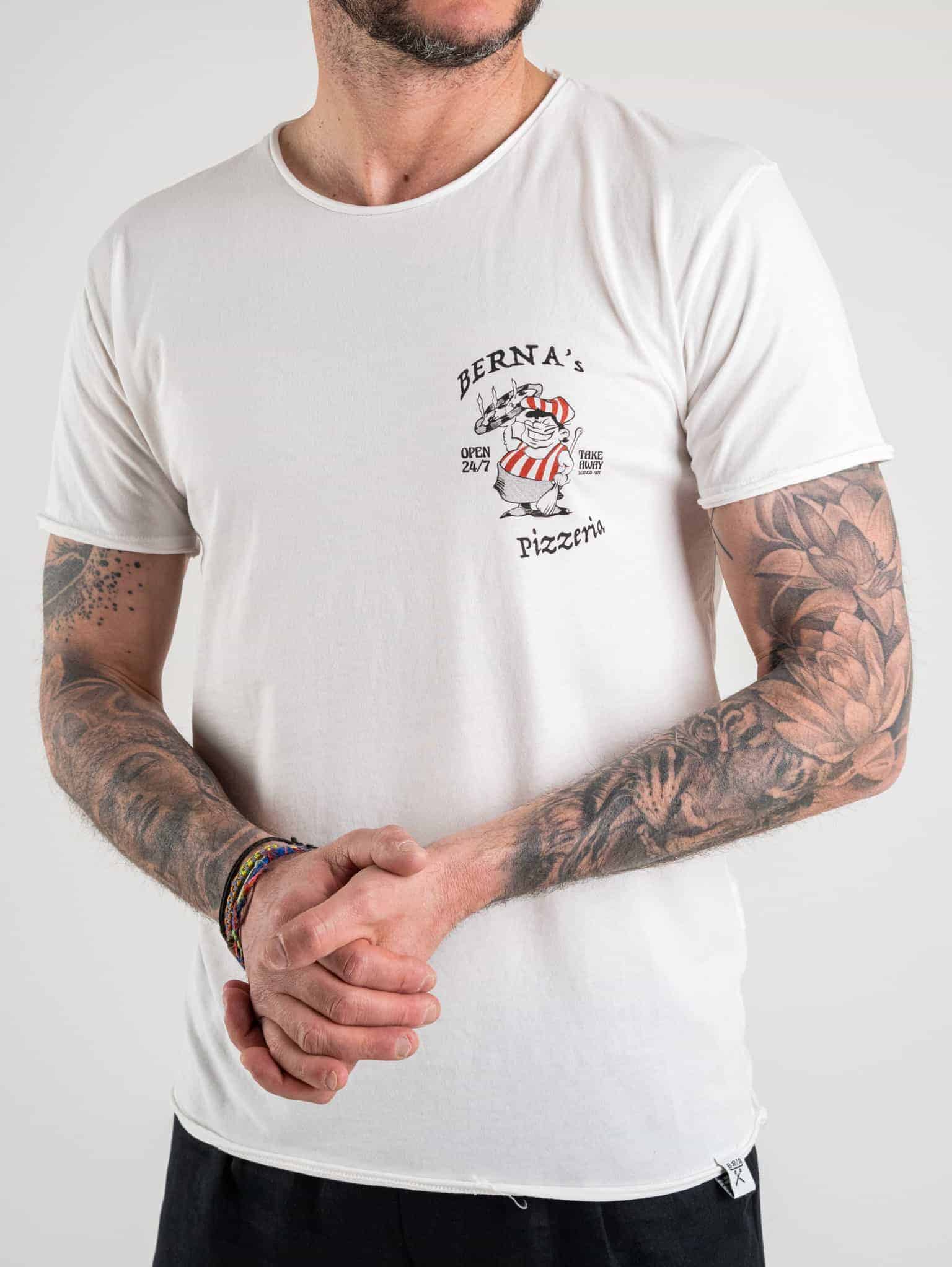 BERNA T shirt con stampa pizzeria fronte retro 220163 Latte Prezzo 0 00 Estasi Fashion