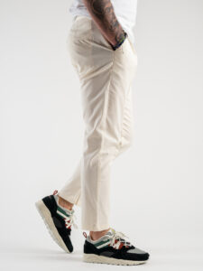ESTASI Pantalone in gabardina con pinces VIPER 8004 Latte (8)