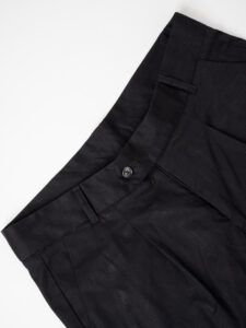 ESTASI Pantalone in gabardina con pinces VIPER 8004 Nero (1)