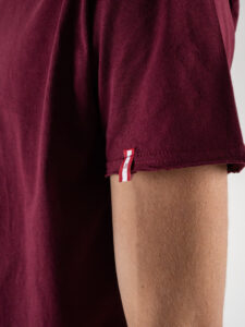 BL11 T-shirt in cotone con dettagli sulla manica sinistra BASIC Bordeaux (2)