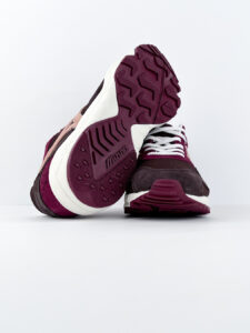 MIZUNO Contender S5