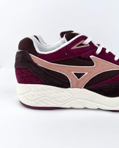MIZUNO Contender S6 MIZUNO MIZUNO Contender S D1GA216203 Tawnyport/Black Coffee/Cork