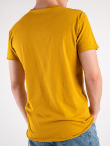BL11 T-shirt in cotone con dettagli sulla manica sinistra BASIC Senape (3)