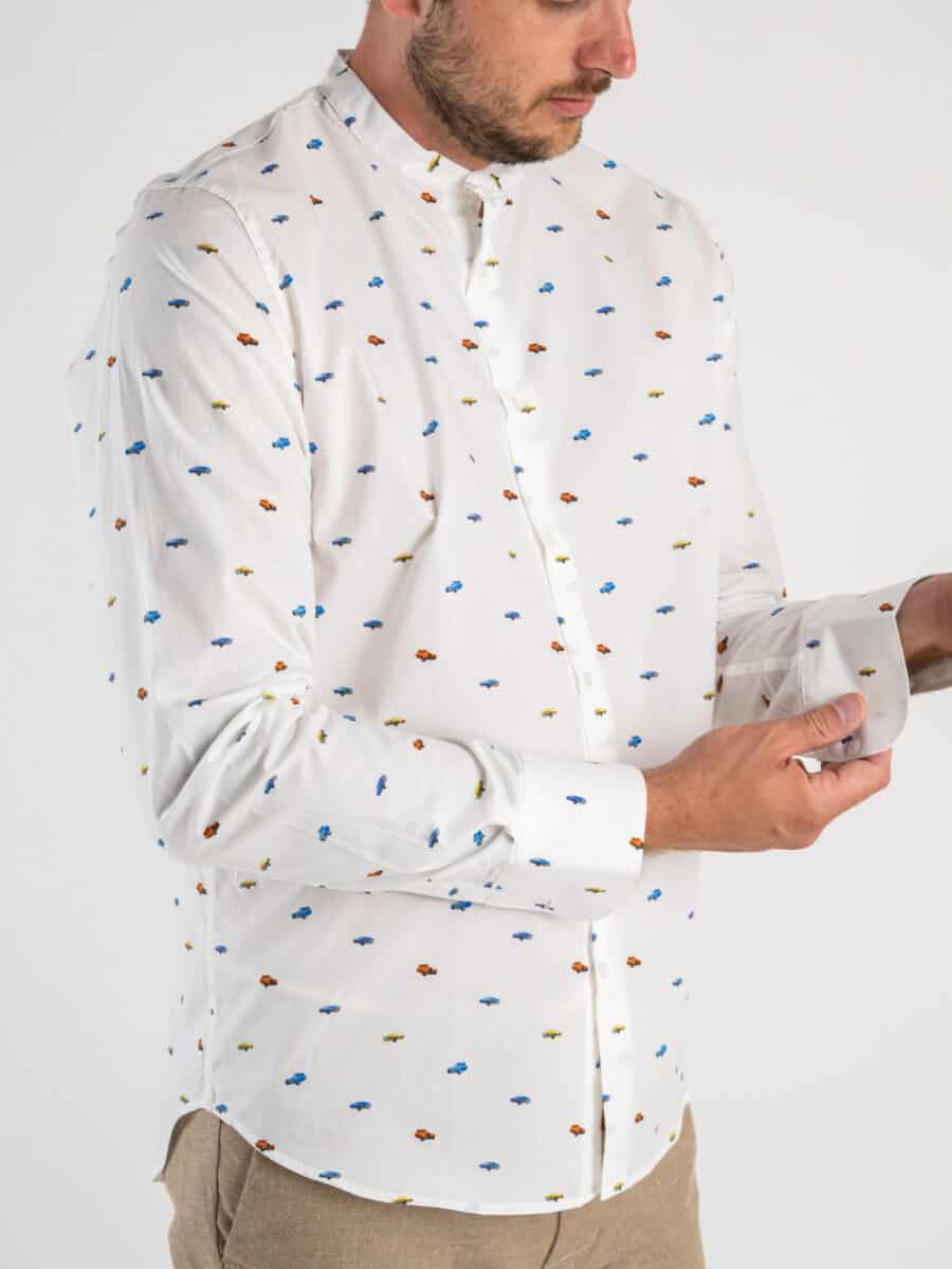 ESTASI Camicia coreana in cotone con stampa macchinine colorate PONZA Bianca