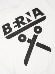 BERNA T-shirt basica con logo fronteretro e fondo curvo 223123 Ottico (3)