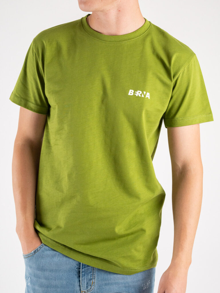 BERNA T shirt basica con stampa logo sul cuore 223085 Verde olio 2 BERNA BERNA T-shirt basica con stampa logo sul cuore 223085 Verde olio