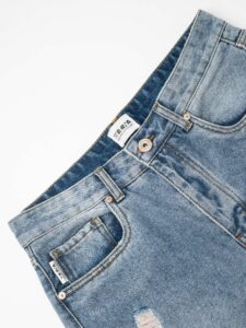BERNA Jeans basico cropped con rotture 223041 Azzurro (3)