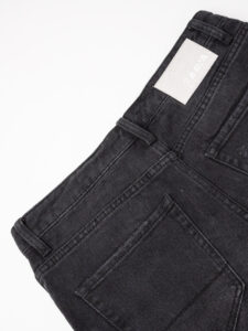 BERNA Jeans basico leggermente sfumato senza rotture 223038 Nero (2)