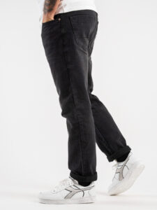 BERNA Jeans basico leggermente sfumato senza rotture 223038 Nero (6)