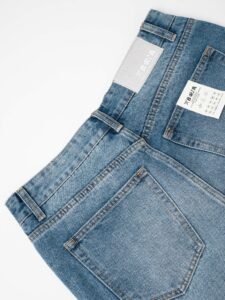 BERNA Jeans basico leggermente sfumato senza rotture con gamba lunga 223037 Azzurro (6)