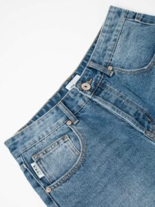 BERNA Jeans basico leggermente sfumato senza rotture con gamba lunga 223037 Azzurro (7)
