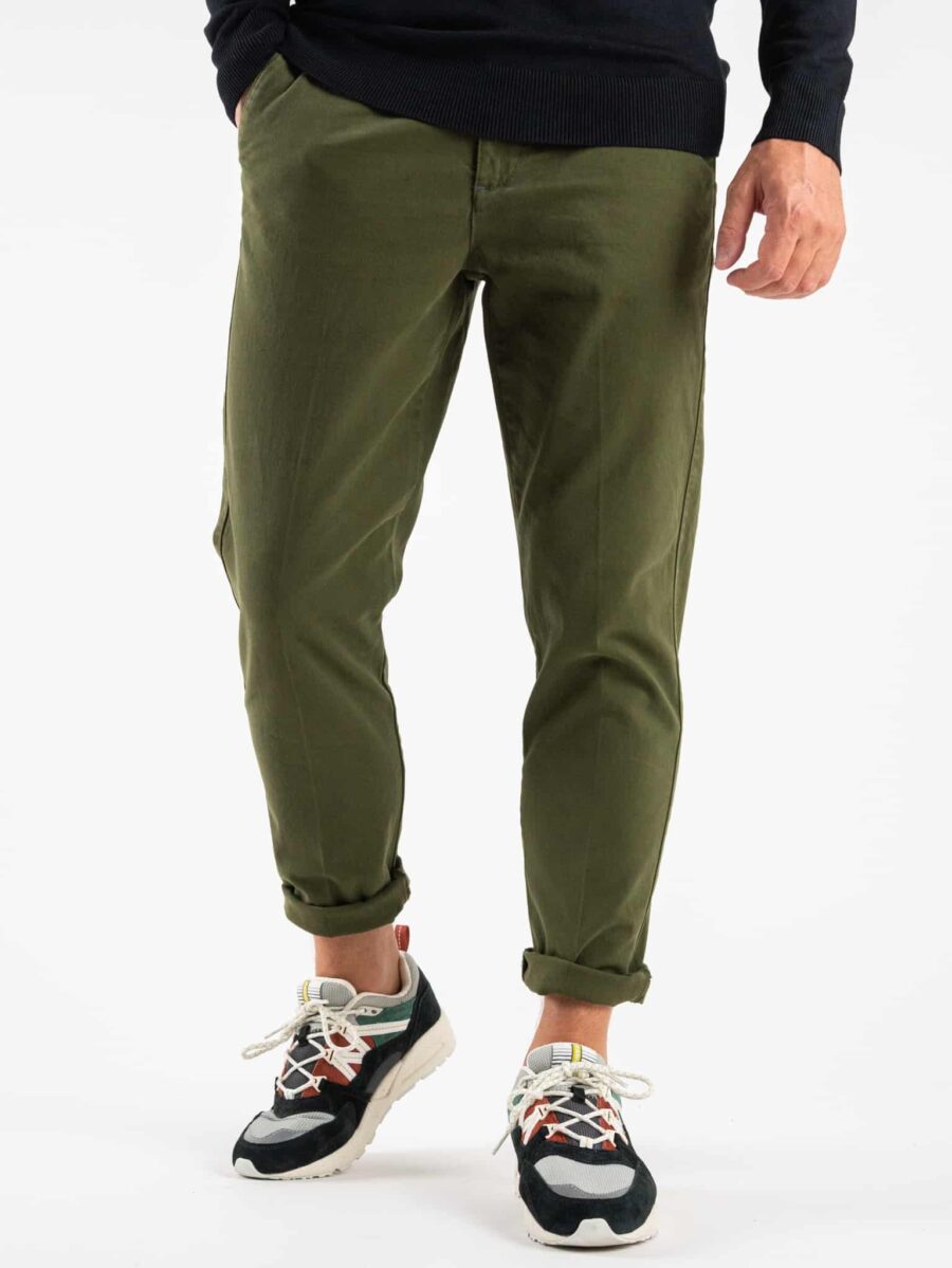 BL11 Pantalone chinos slim A/I Militare