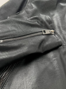 IMPERIAL Giubbino in ecopelle con zip e tasche frontali U3025542 Nero (3)