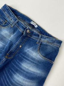 OVER-D Jeans sfumato con rotture e toppe D13 Blu (1)