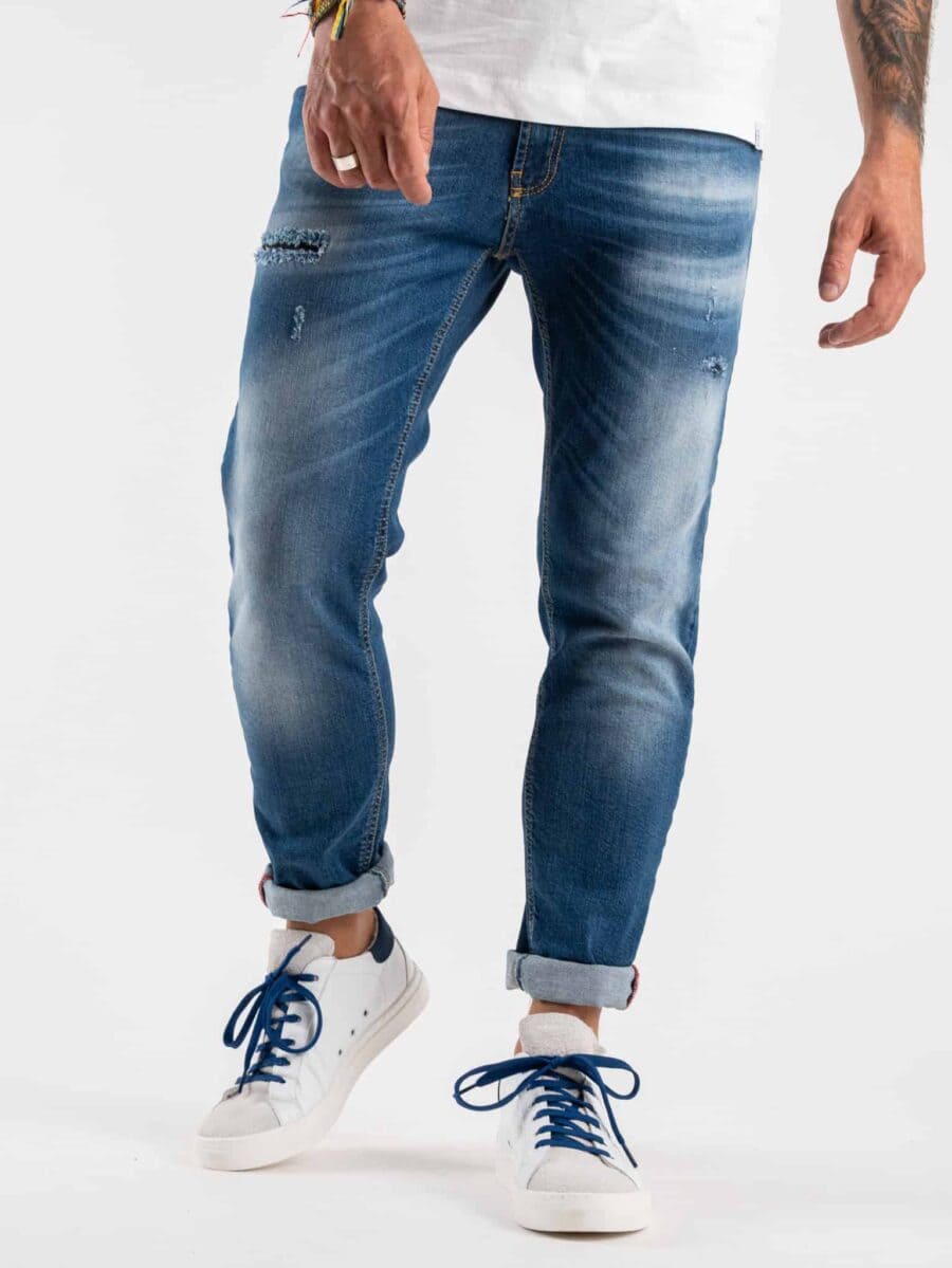 OVER-D Jeans sfumato con rotture e toppe D13 Blu