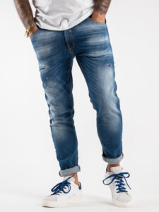 OVER-D Jeans sfumato con rotture e toppe D13 Blu (4)