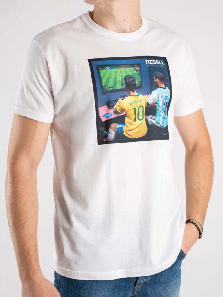 RESELL T shirt in cotone con stampa MESSINEYMAR 390 bianco 2 RESELL APPAREL RESELL T-shirt in cotone con stampa MESSI/NEYMAR 390 bianco