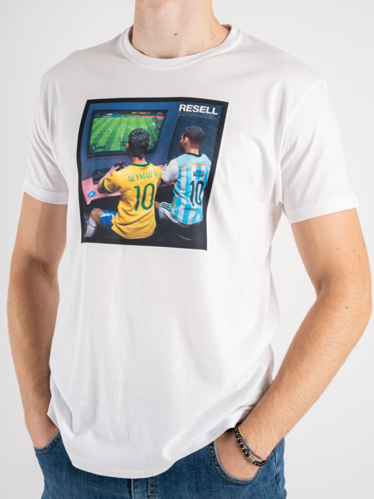 RESELL T shirt in cotone con stampa MESSINEYMAR 390 bianco 3 RESELL APPAREL RESELL T-shirt in cotone con stampa MESSI/NEYMAR 390 bianco