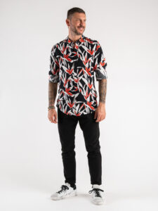 BERNA Camicia in viscosa con stampa foglie 223270 Nero (6)