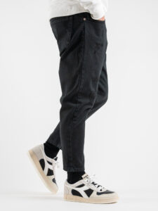 BERNA Jeans cropped con rotture chiuse 223033 Nero (4)