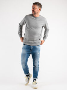 BL11 Felpa girocollo garzata con etichetta logo GIROBASIC Grigio Melange (1)
