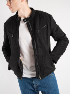 BL11 Giubbino biker in eco camoscio con collo coreana, zip e tasche frontali GUADALUPA Nero (5)