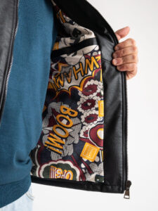 BL11 Giubbino biker in ecopelle con collo coreana, zip e tasche frontali ANTIGUA Nero (5)