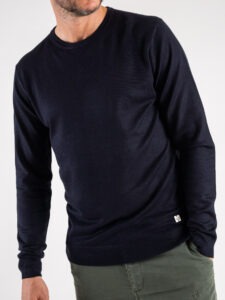 BL11 Maglione basico in viscosa girocollo CRACCO Blu Navy (3)
