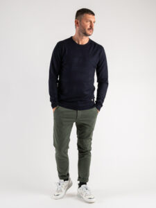 BL11 Maglione basico in viscosa girocollo CRACCO Blu Navy (5)
