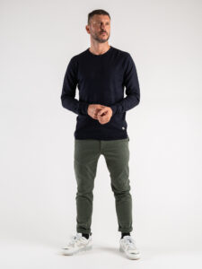 BL11 Maglione basico in viscosa girocollo CRACCO Blu Navy (6)
